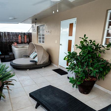 Luxury Retreat With Private Jacuzzi And Mountain Views Free Parking Leilighet Ponce Eksteriør bilde
